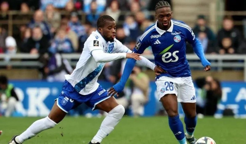 Soi kèo RC Strasbourg Alsace vs AJ Auxerre vòng 10 giải Ligue 1 2 soi keo rc strasbourg alsace vs aj auxerre 3h05 30 10 2