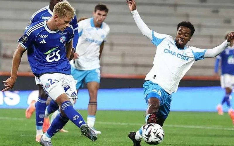 Soi kèo RC Strasbourg Alsace vs AJ Auxerre vòng 10 giải Ligue 1 4 soi keo rc strasbourg alsace vs aj auxerre 3h05 30 10 4